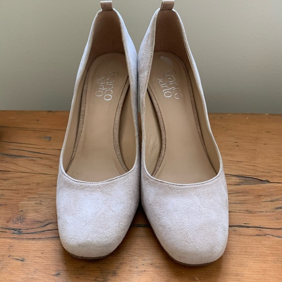 Franco Sarto stacked heel suede pumps - Picture 2 of 5